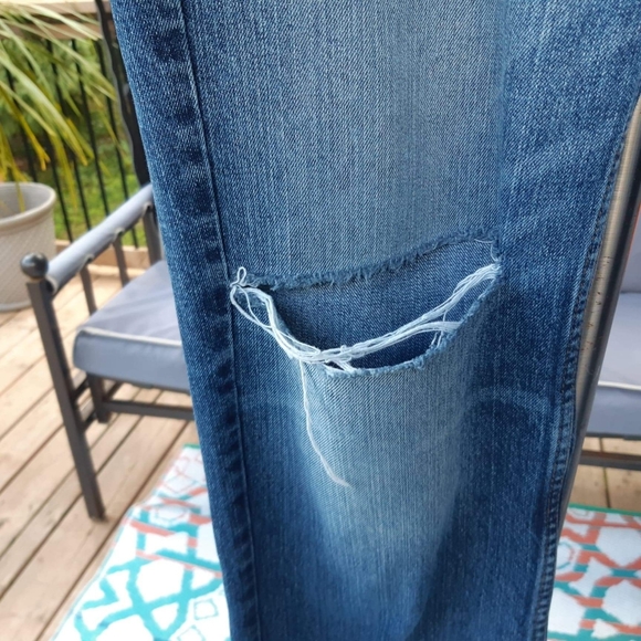 Bluenotes Men's Distressed Jeans - Picture 5 of 11